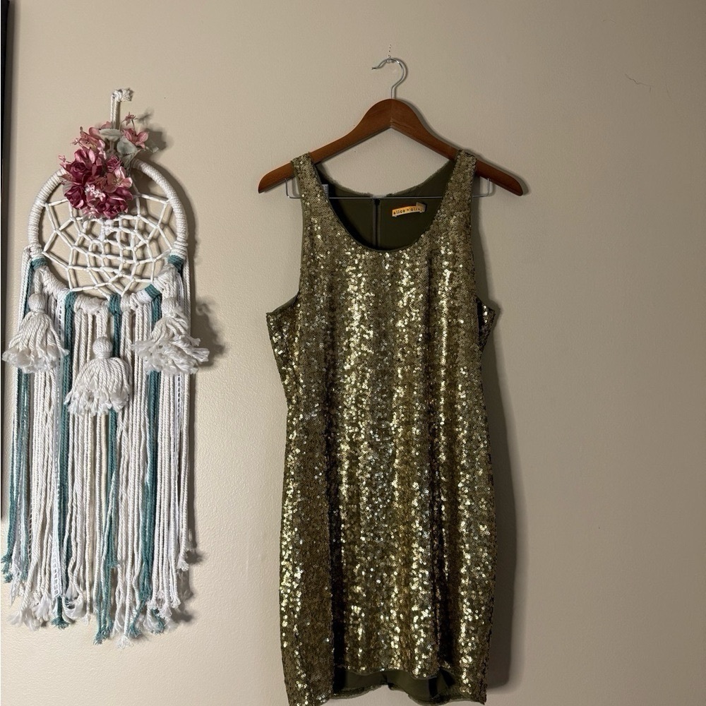 Alice + Olivia Sequin Dress Metallic Size Large